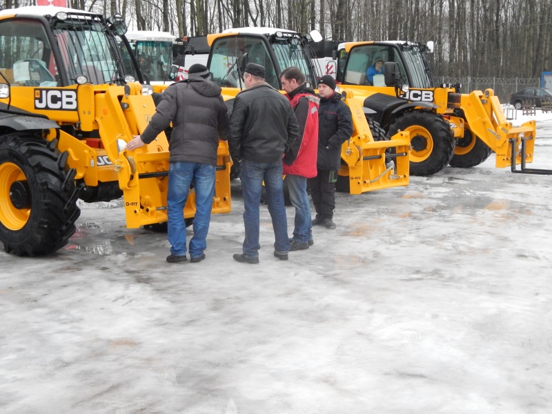 Начало сезона с презентации  телескопического погрузчика JCB 531-70 AG