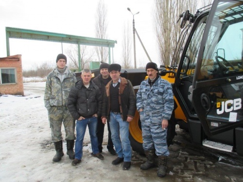 В Тамбовской области состоялся демонстрационный показ линейки с/х погрузчиков JCB